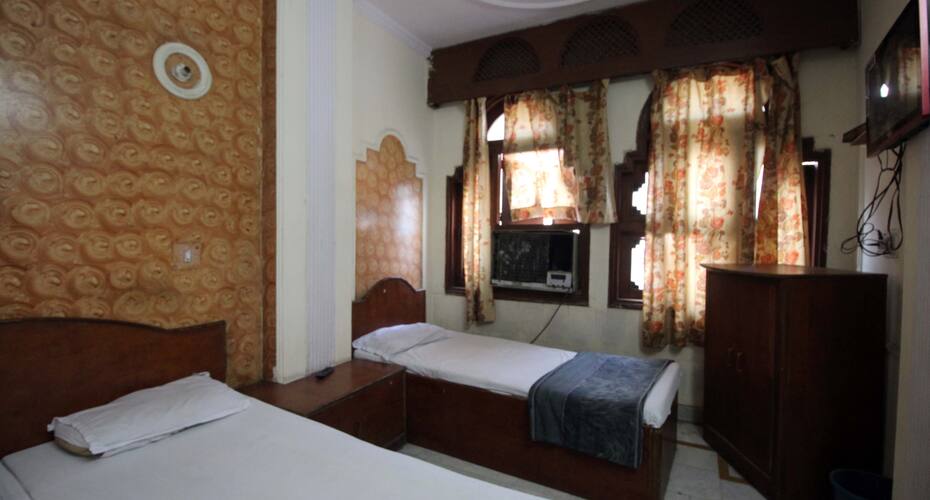 Hotel Metro Inn, New Delhi 4